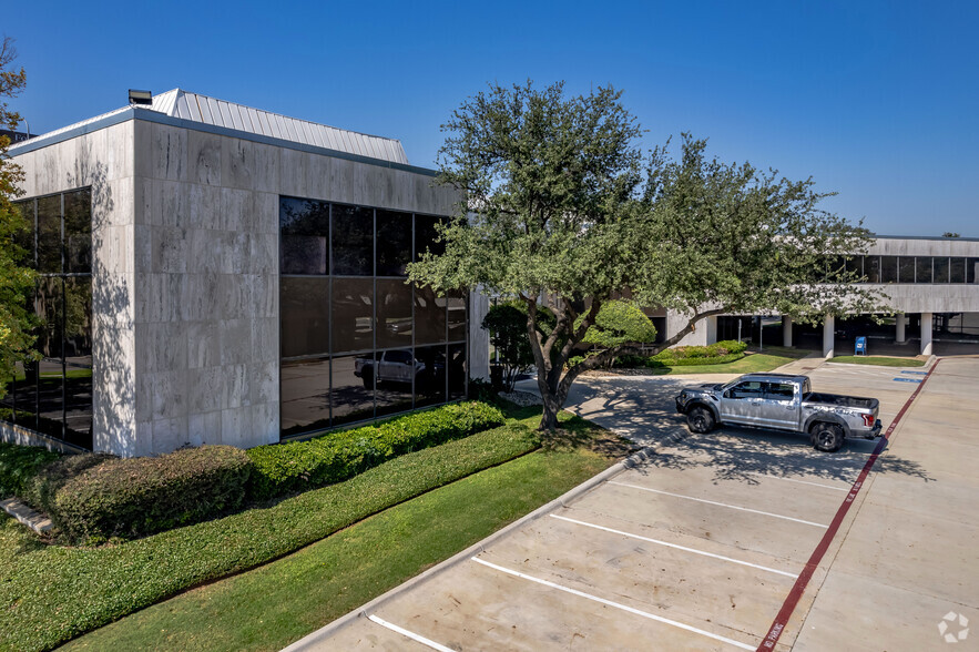 16800 N Dallas Pky, Dallas, TX en alquiler - Foto del edificio - Imagen 1 de 11