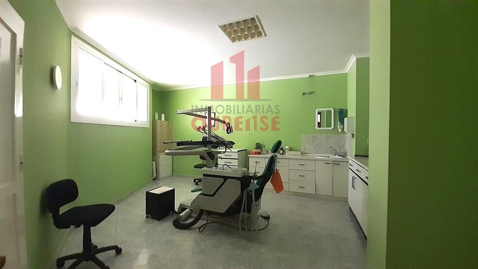 Local en San Cibrao das Viñas en venta - Foto del edificio - Imagen 1 de 2