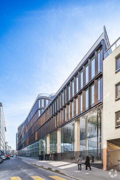 5-7 Rue Touzet-Gaillard, Saint-Ouen-sur-Seine en alquiler - Foto del edificio - Imagen 2 de 15