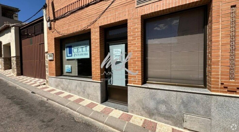 Edificios residenciales en Los Yébenes, Toledo en venta - Foto del interior - Imagen 1 de 1