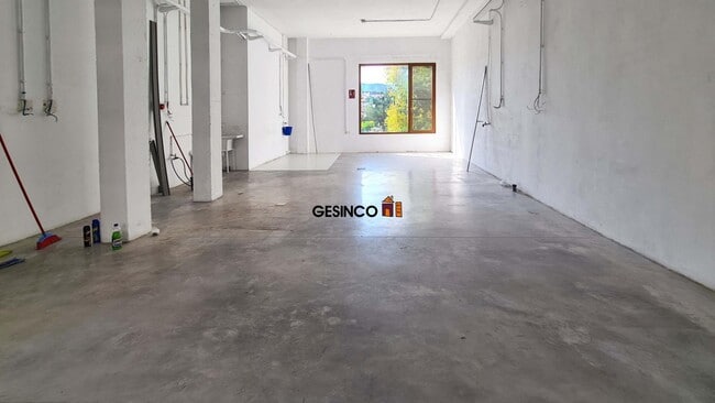 Más detalles de Plaça de la Concepció, 26, Ontinyent - Local en alquiler