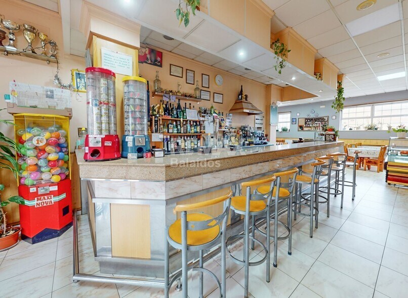 Local en Tomiño, Pontevedra en venta - Foto del interior - Imagen 3 de 33