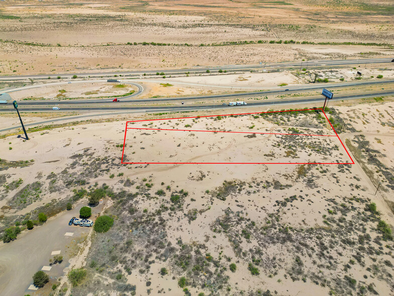 E Pine st, Deming, NM en venta - Vista aérea - Imagen 2 de 6