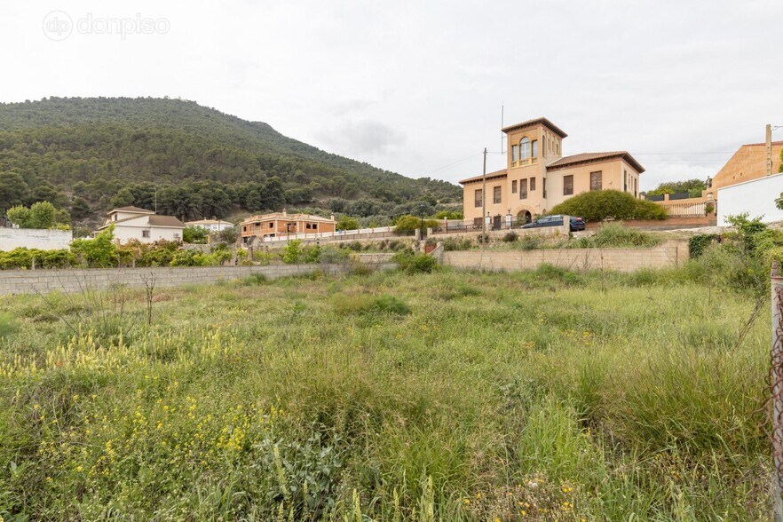 Calle Juncal, 28, El Pinar, Granada en venta - Foto principal - Imagen 1 de 16