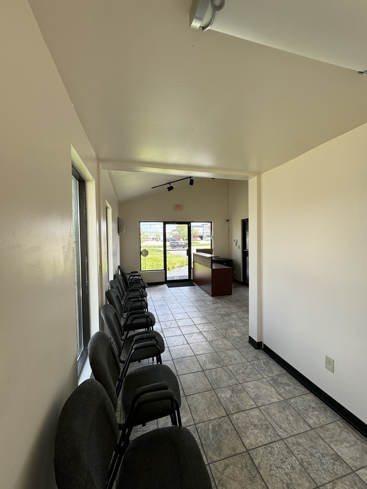 4535 Coldwater Rd, Fort Wayne, IN en venta Foto del interior- Imagen 1 de 4