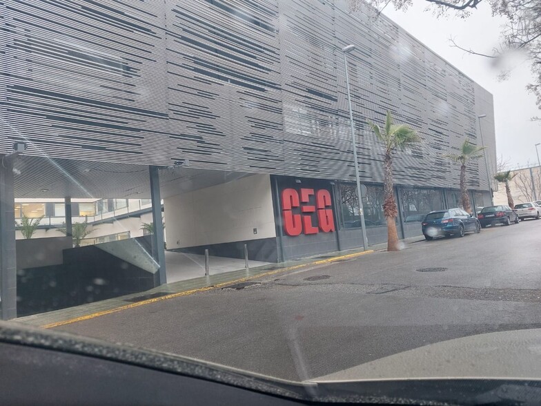 Oficina en Atarfe en alquiler - Foto del edificio - Imagen 3 de 25