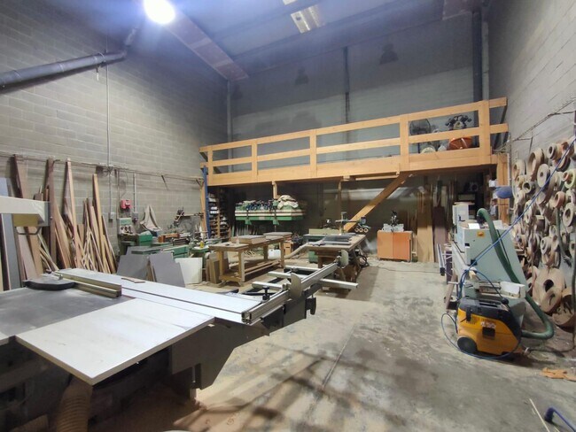 Más detalles de Nave en venta