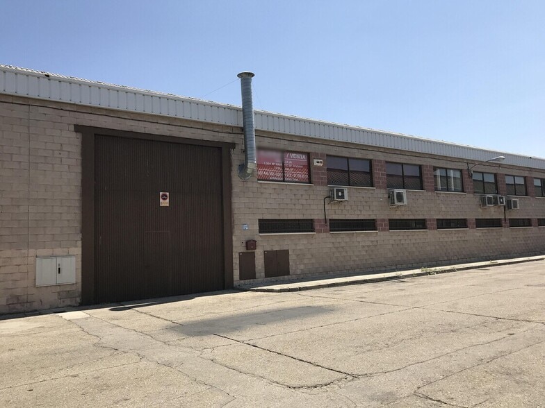 Calle Sifón, 7, San Agustín del Guadalix, Madrid en alquiler - Foto del edificio - Imagen 2 de 4