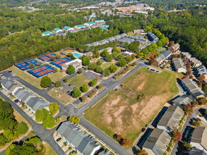 231-237 River Park North Dr, Woodstock, GA - VISTA AÉREA  vista de mapa - Image1