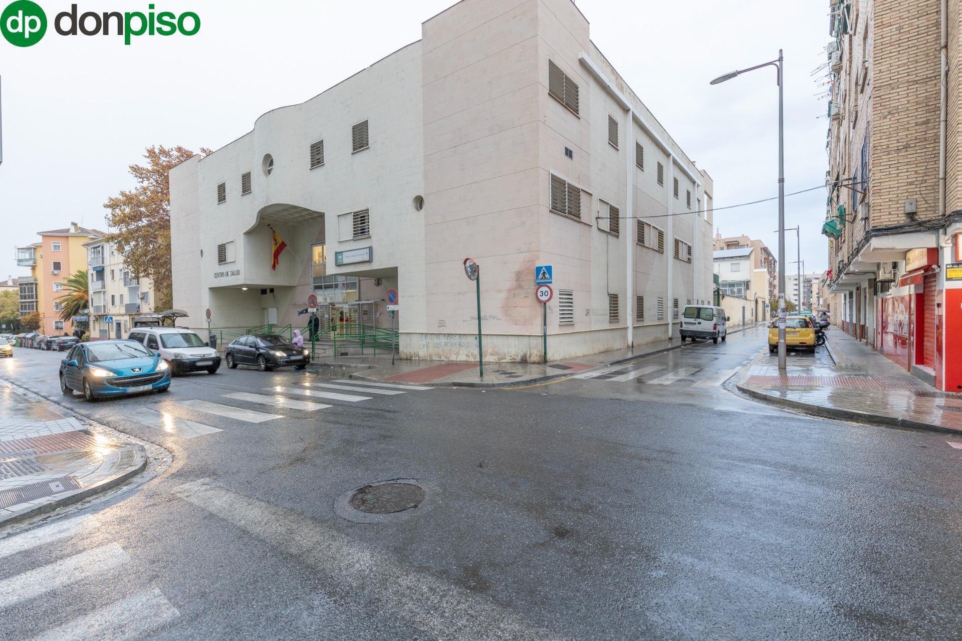 Calle Asturias, 29, Granada, Granada en venta Foto del edificio- Imagen 1 de 7