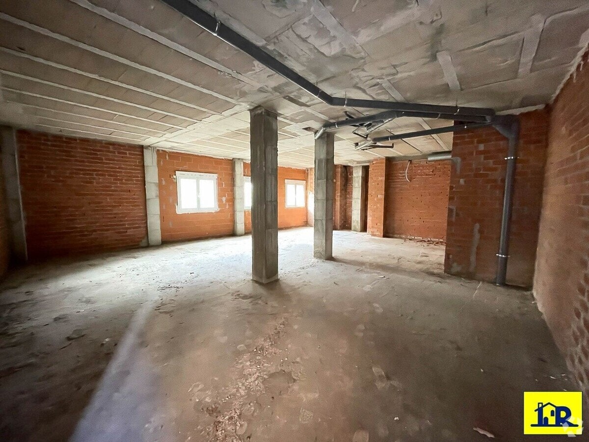 Cuenca, CUE 16001 - Unidad Puerta 01, Esc. 1 - - Foto del interior - Image 2 of 2