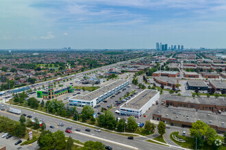 7611 Pine Valley Dr, Vaughan, ON - VISTA AÉREA  vista de mapa