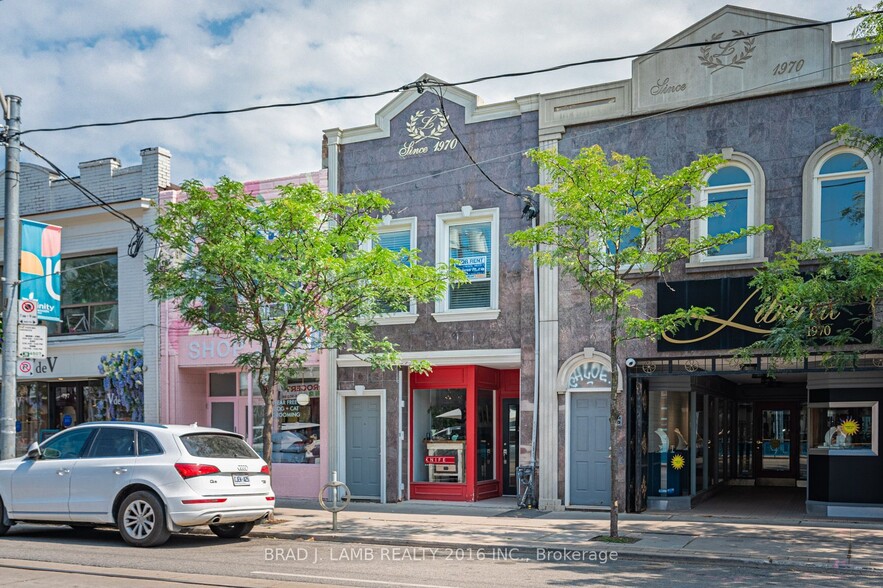 803-805 Dundas St W, Toronto, ON en alquiler - Foto del edificio - Imagen 1 de 16