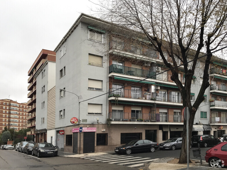 Calle del Doctor Layna Serrano, 28, Guadalajara, Guadalajara en venta - Foto del edificio - Imagen 2 de 5