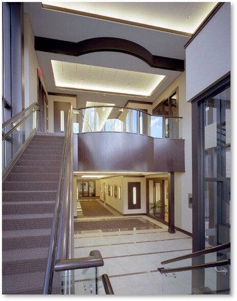 33200 W 14 Mile Rd, West Bloomfield, MI en alquiler - Foto del interior - Imagen 3 de 9