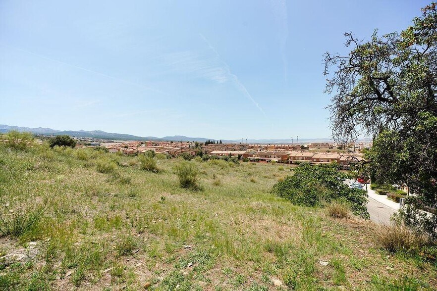 Terreno en Huétor Vega, Granada en venta - Vista aérea - Imagen 1 de 9