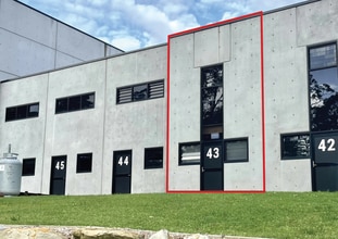 2 Warren Rd, Warnervale en alquiler Foto del edificio- Imagen 1 de 3