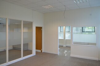 Más detalles de 15-16 Auckland Park, Milton Keynes - Oficina en alquiler