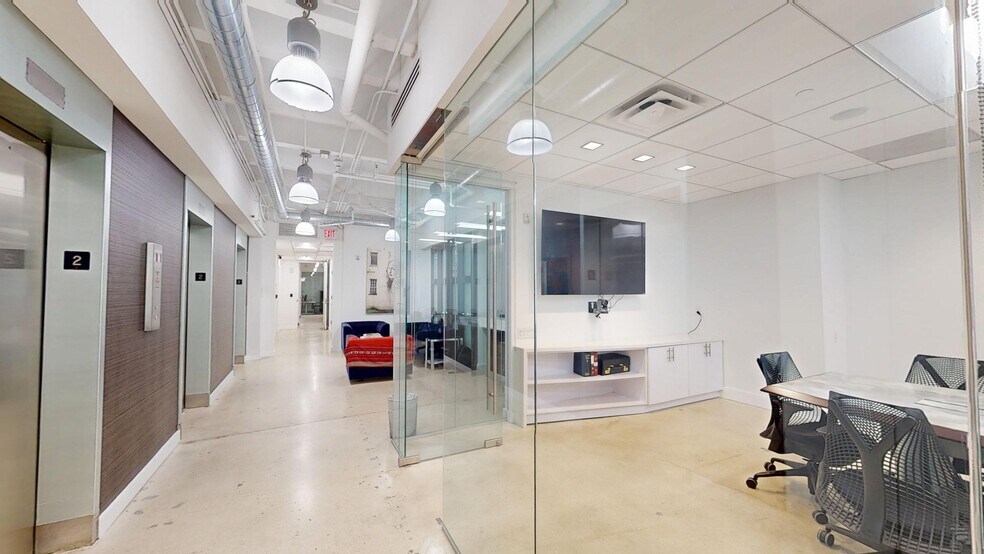 66-68 W Flagler St, Miami, FL en alquiler - Foto del interior - Imagen 1 de 25