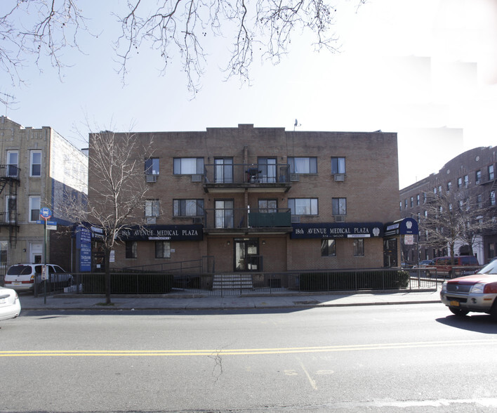 7819 18th Ave, Brooklyn, NY en alquiler - Foto del edificio - Imagen 2 de 2