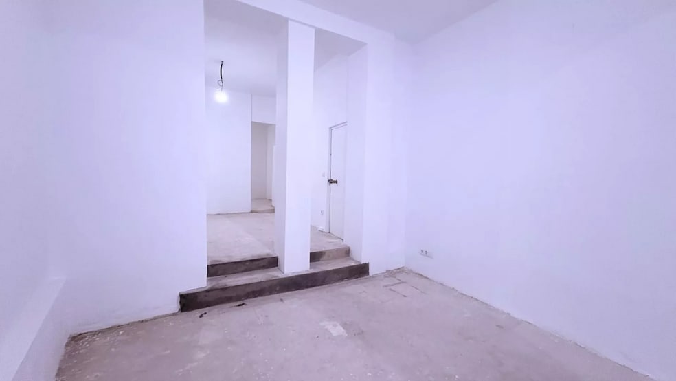 Edificio residencial en Madrid, Madrid en venta - Foto del edificio - Imagen 2 de 4