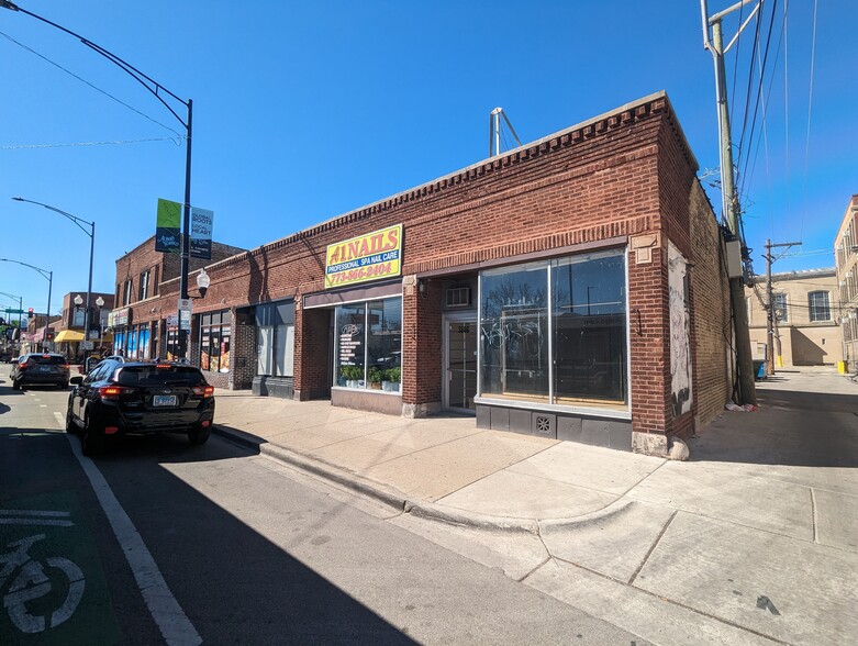 3146-3158 W Montrose Ave, Chicago, IL en alquiler - Foto del edificio - Imagen 1 de 4