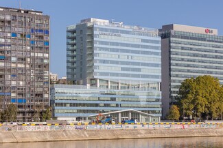 Más detalles de 17 Quai Du Président Paul Doumer, Courbevoie - Oficina en alquiler
