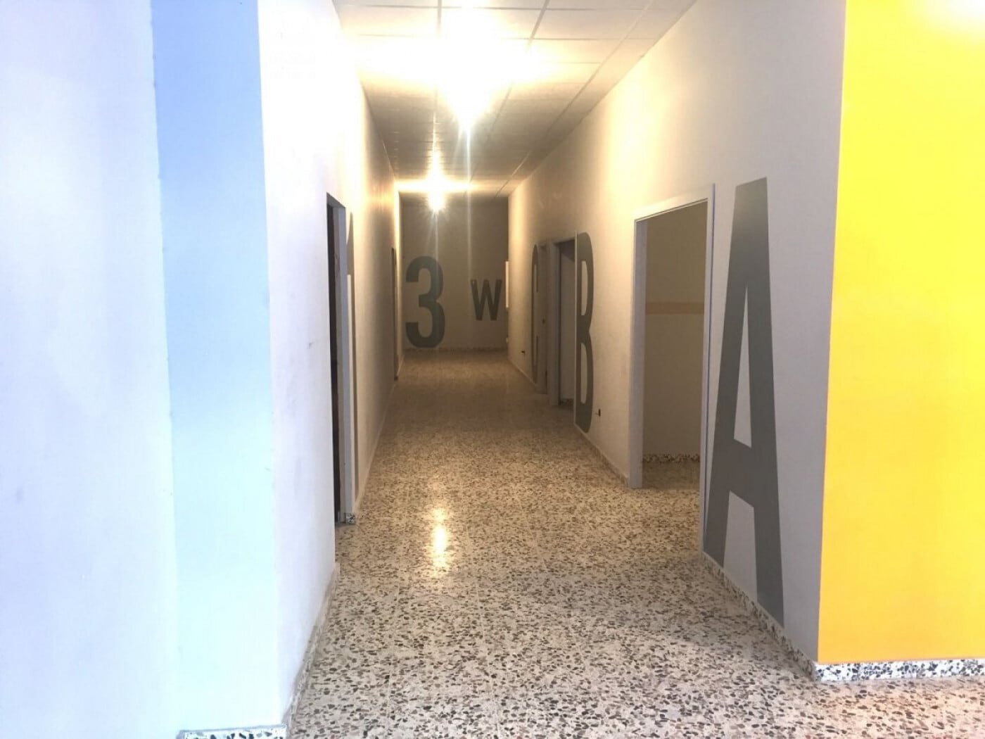 Local en Elche, Alicante en venta Foto del interior- Imagen 1 de 8