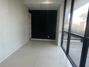 27 Mary St, Auburn en alquiler Foto del interior- Imagen 2 de 5