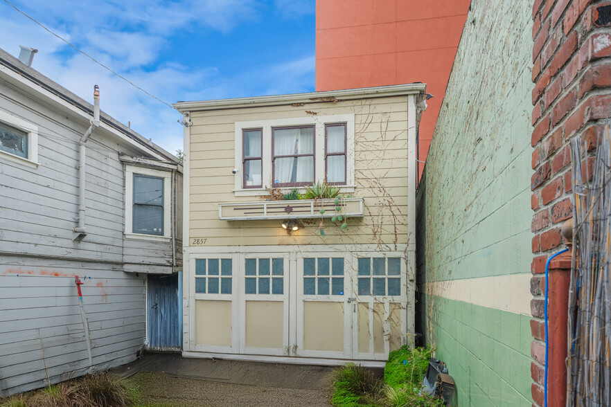 2857 Ford St, Oakland, CA en venta - Foto del edificio - Imagen 3 de 11