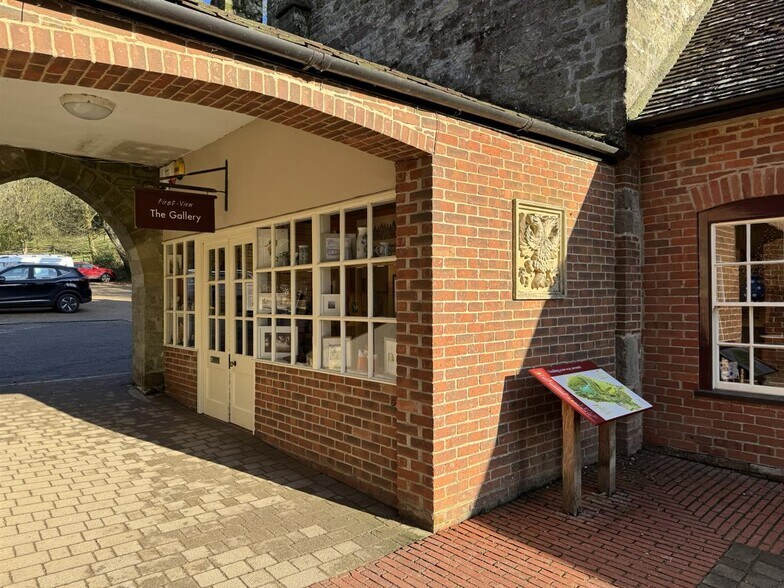 High St, Stourton en alquiler - Foto del edificio - Imagen 2 de 2