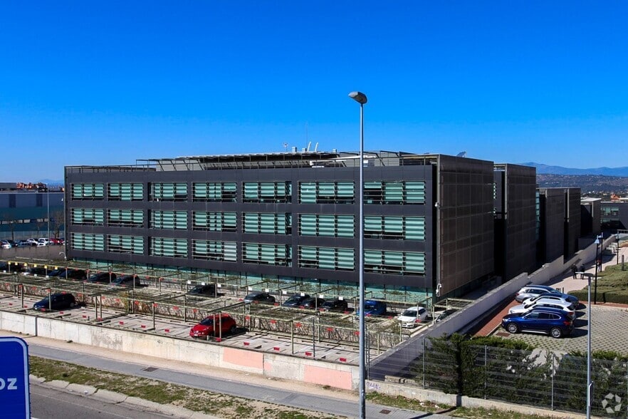 Calle de José Echegaray, 6, Las Rozas de Madrid, Madrid en alquiler - Foto del edificio - Imagen 2 de 7