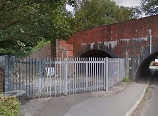 Más detalles de 233 Arches Bridge, Salisbury - Nave en alquiler