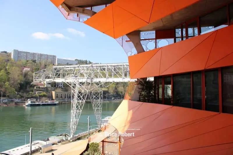 Oficina en Lyon en alquiler - Foto del edificio - Imagen 2 de 13