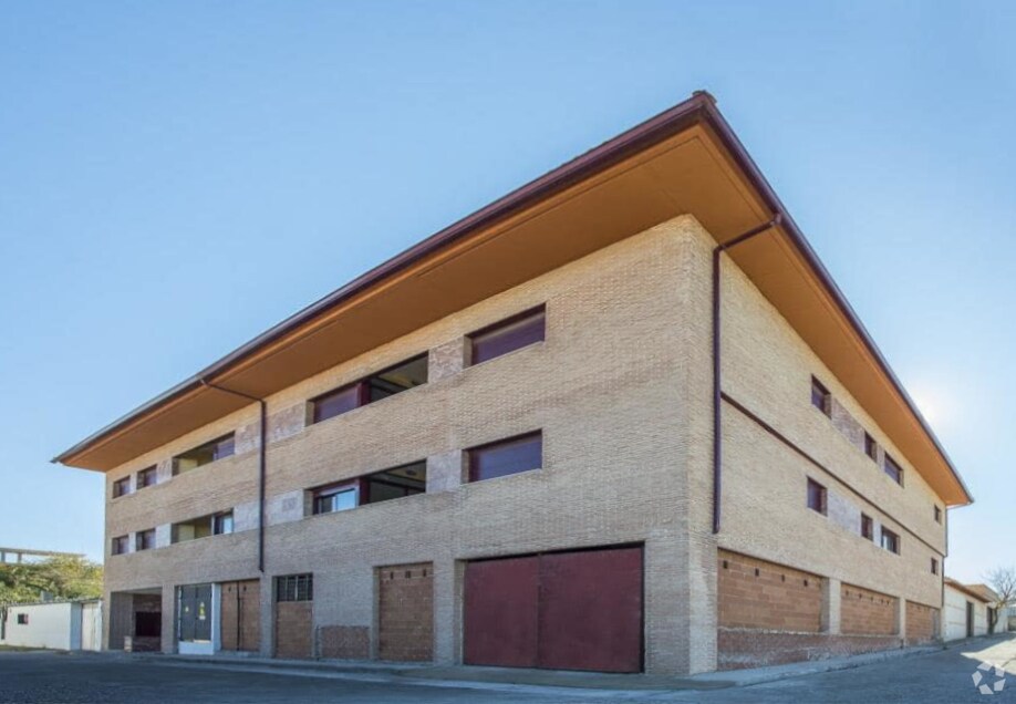 Edificio residencial en Recas, Toledo en venta Foto principal- Imagen 1 de 2