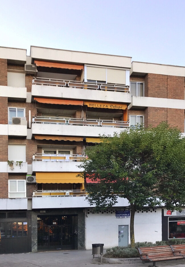 Más detalles de Avenida de la Universidad, 35, Leganés - Edificio residencial​ en venta