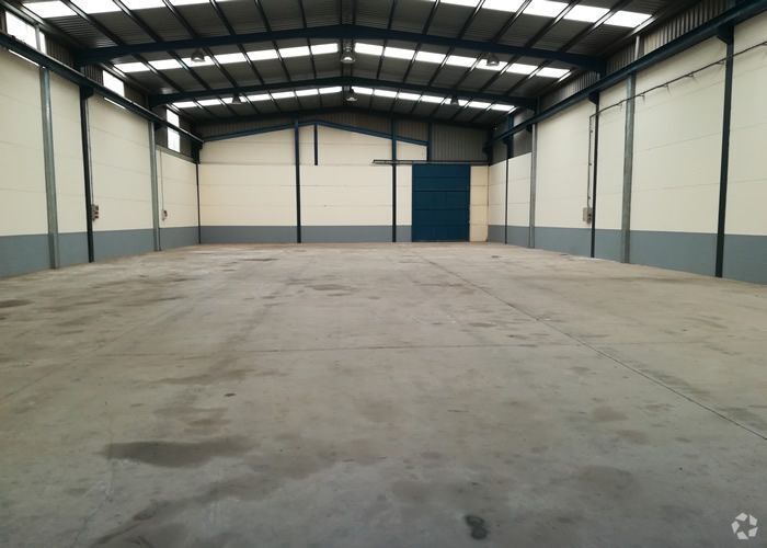 Nave en Ocaña, Toledo en venta - Foto principal - Imagen 1 de 7