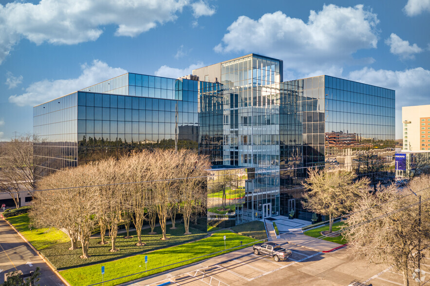 15915 Katy Fwy, Houston, TX en alquiler - Foto del edificio - Imagen 2 de 22