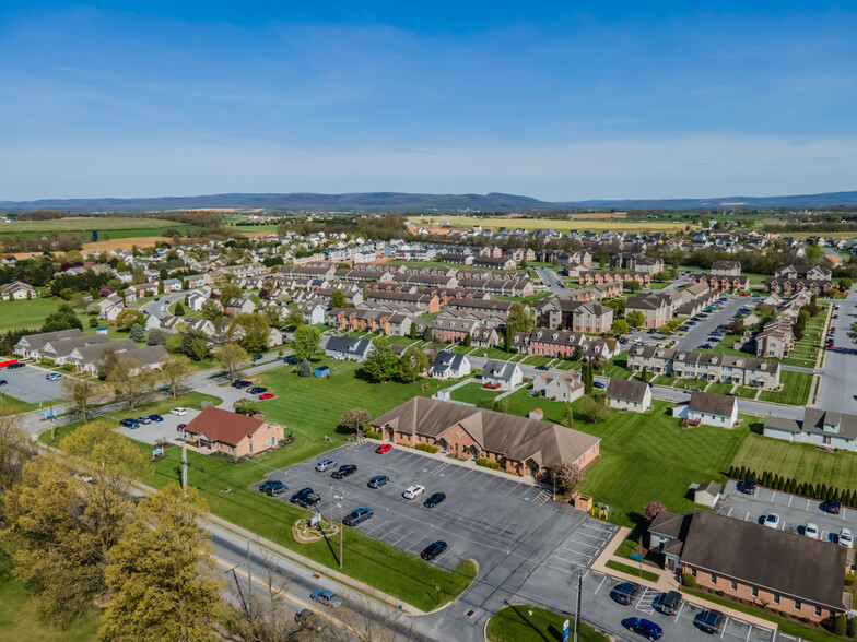 1942 Scotland Ave, Chambersburg, PA en alquiler - Foto del edificio - Imagen 1 de 14