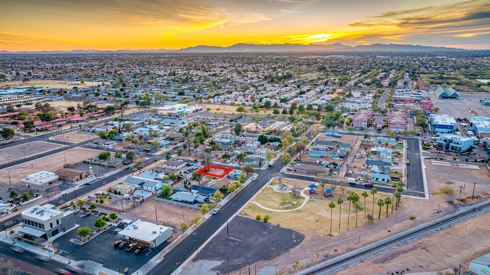 117 N Ash St, Gilbert, AZ en venta - Foto del edificio - Imagen 3 de 9