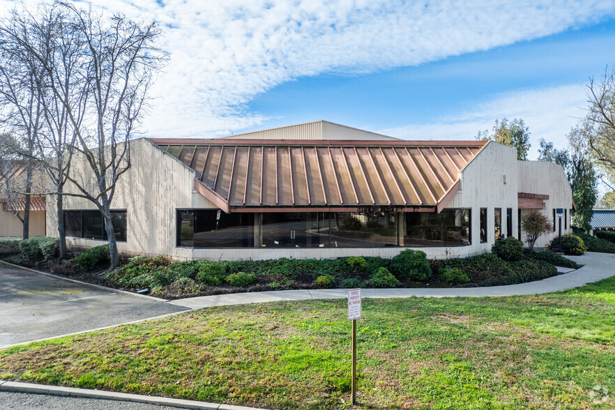 47531 Warm Springs Blvd, Fremont, CA en alquiler - Foto del edificio - Imagen 1 de 5