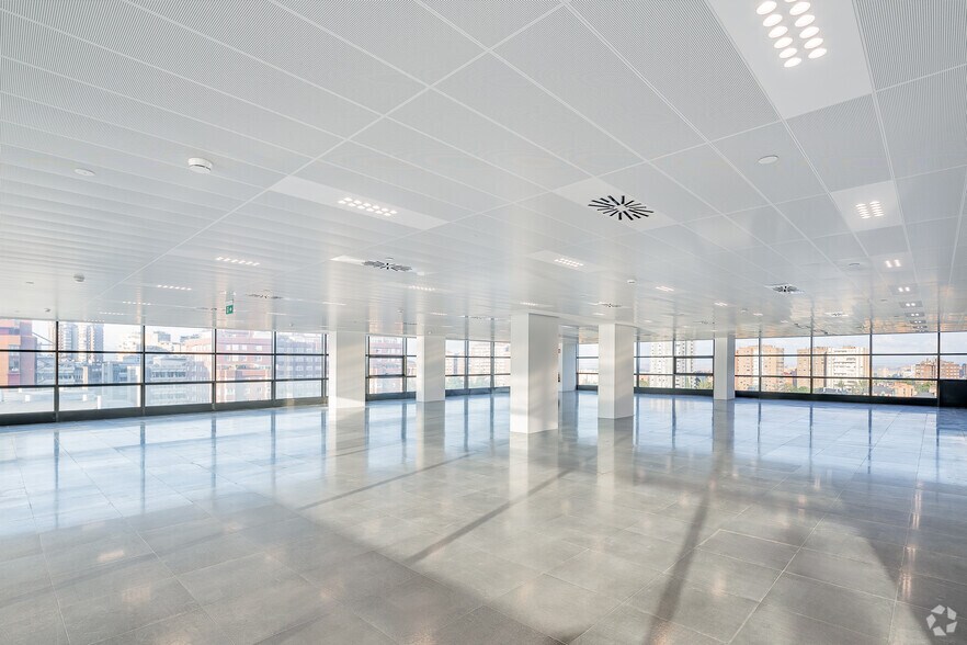 Calle de Serrano Galvache, 26, Madrid, Madrid en alquiler - Foto del interior - Imagen 2 de 21