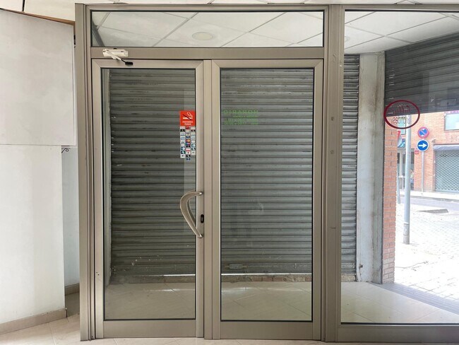 Más detalles de Local en alquiler