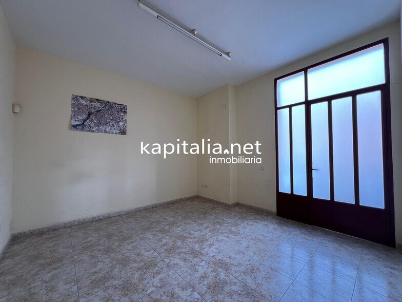 Nave en Valencia de Alcántara en alquiler - Foto del edificio - Imagen 3 de 6