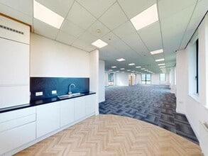 7600-7650 Red Brow Ln, Warrington en alquiler Foto del interior- Imagen 1 de 10