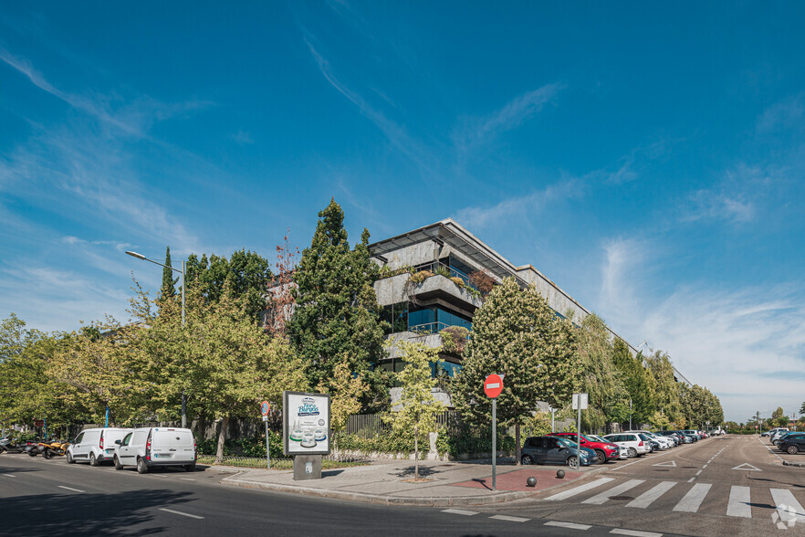 Avenida Europa, 19, Pozuelo De Alarcón, Madrid en alquiler - Foto del edificio - Imagen 2 de 5