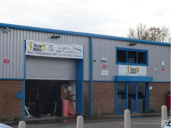 Cunliffe Dr, Kettering en venta - Foto del edificio - Imagen 3 de 9