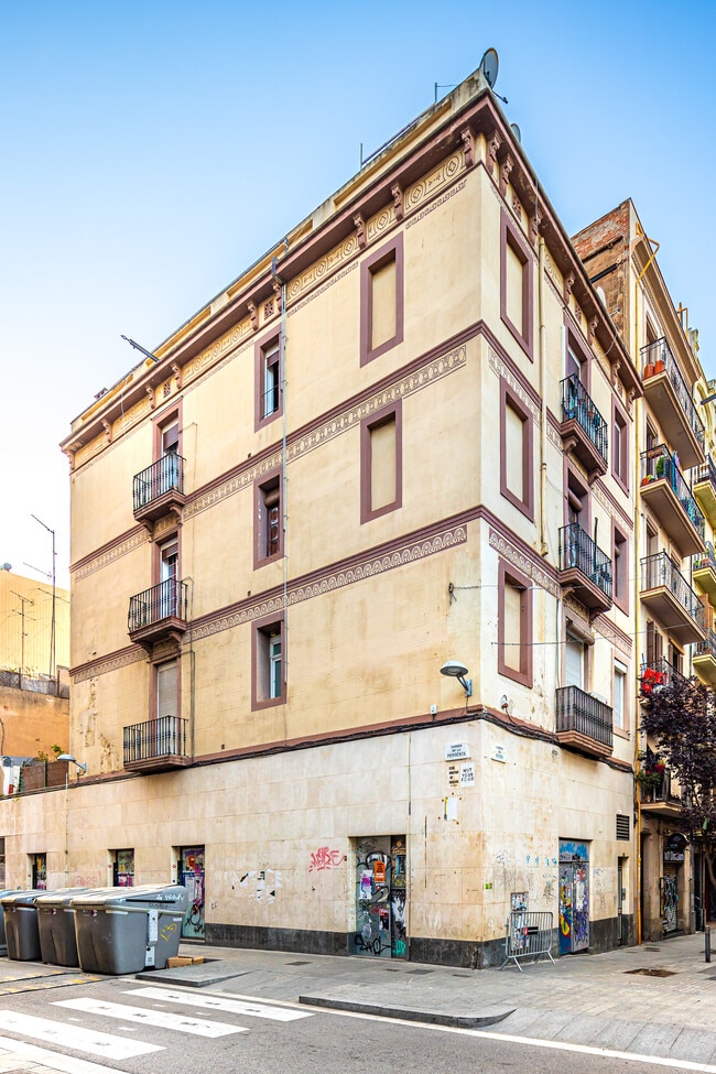 Más detalles de Carrer de Verdi, 84, Barcelona - Local en alquiler