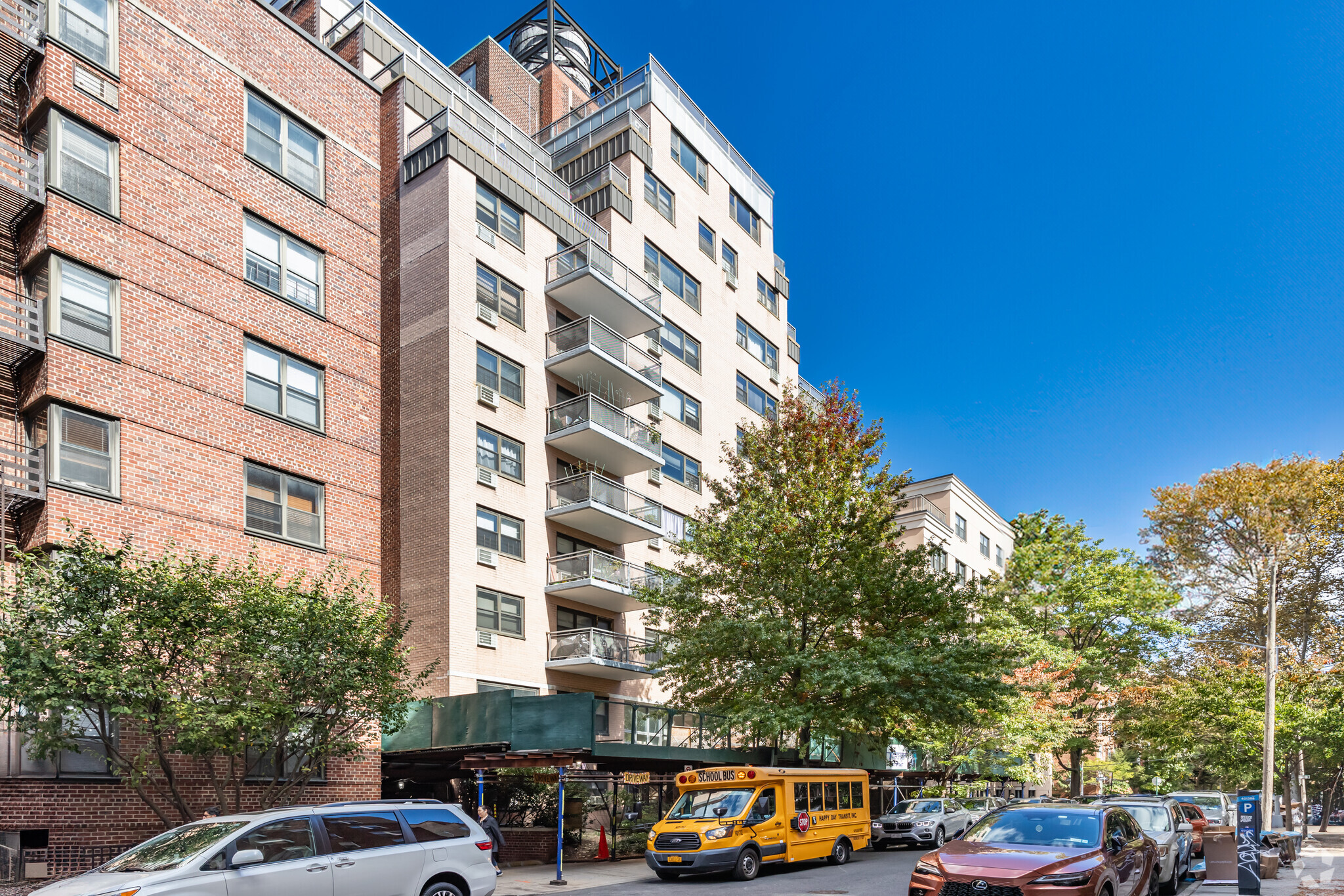 10933 71st Rd, Forest Hills, NY en venta Foto del edificio- Imagen 1 de 14