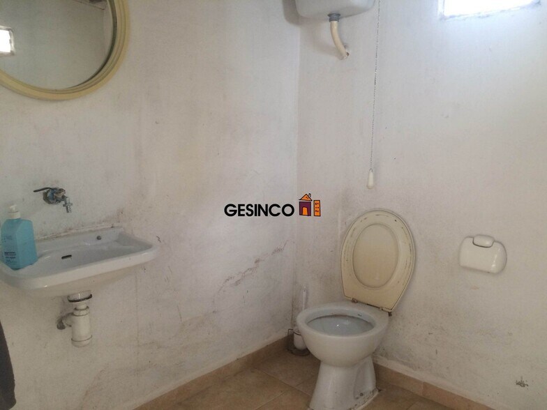 Local en Ontinyent, Valencia en alquiler - Foto del edificio - Imagen 3 de 3